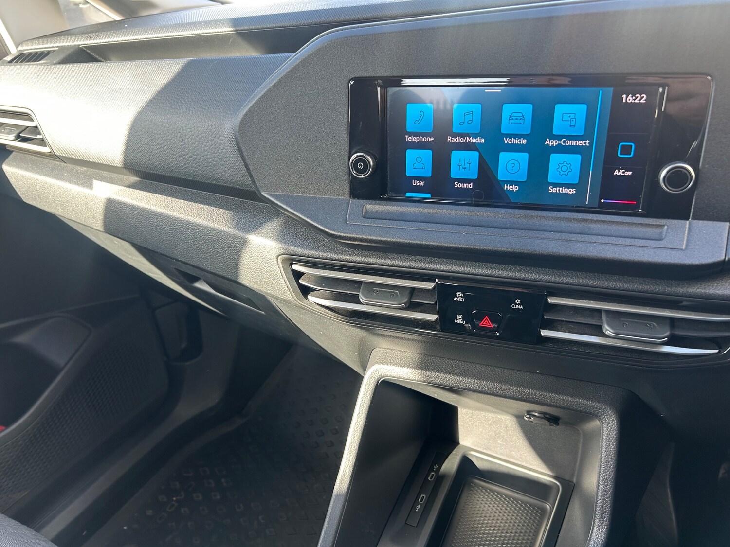 Used Volkswagen Caddy Maxi for sale - 78111651: Photo 11