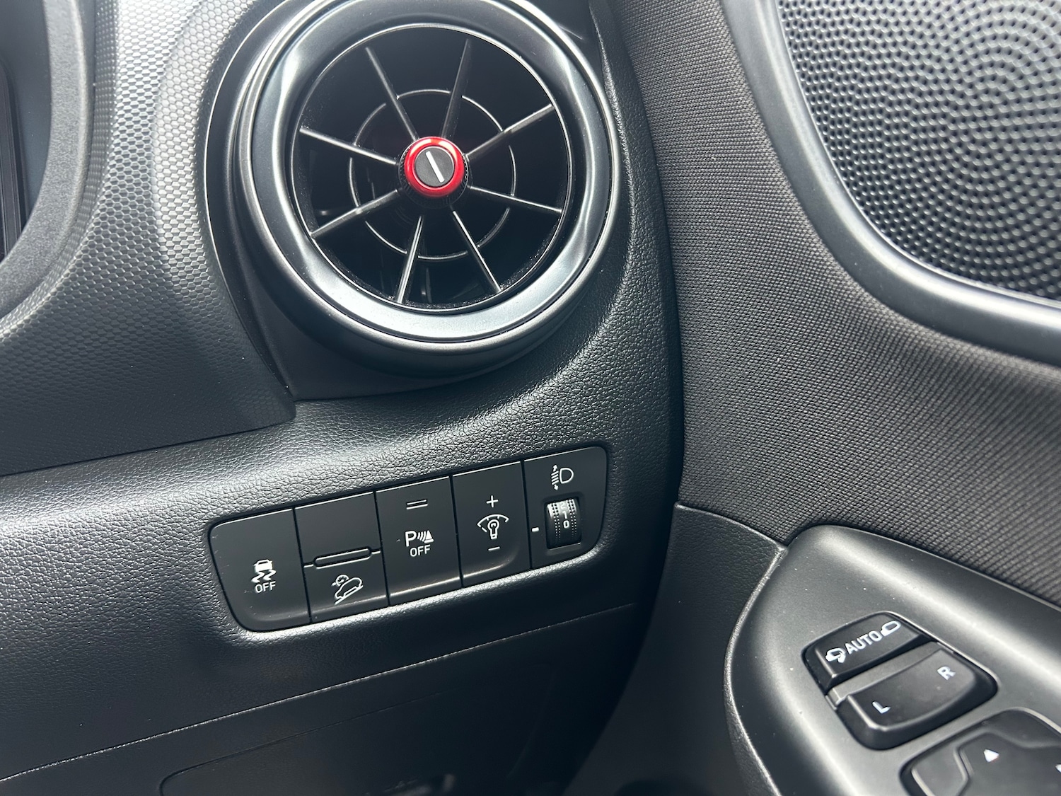 Used Hyundai KONA 2022 for sale - 77724815: Photo 46