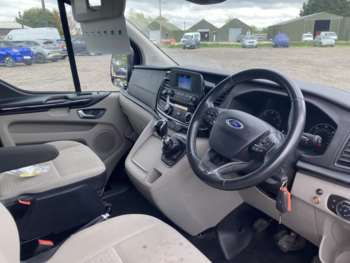 Used Ford Tourneo Custom 2019 for sale - 74458745: Photo