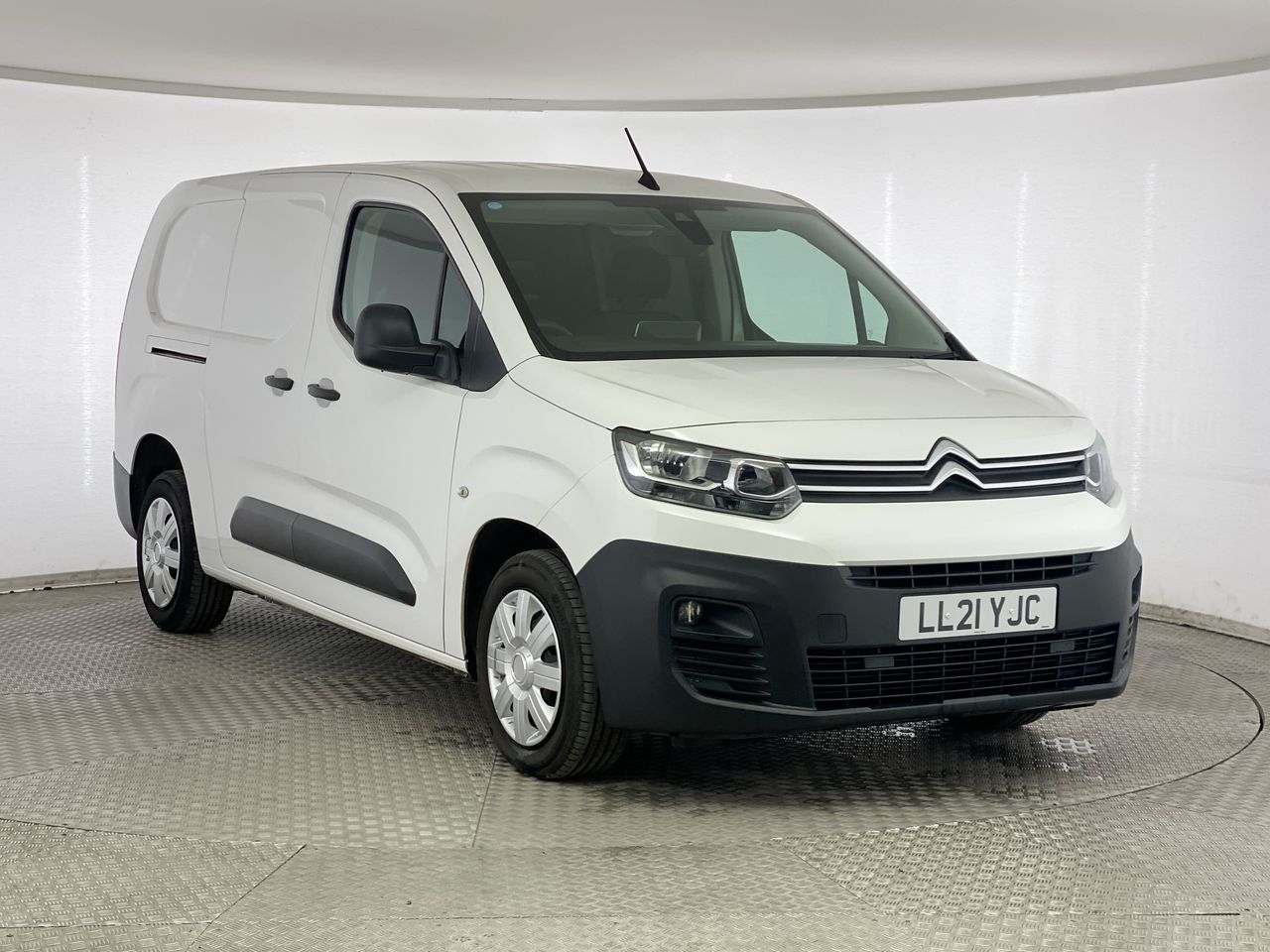 Used Citroen Berlingo 2021 for sale - 76461411: Photo 1