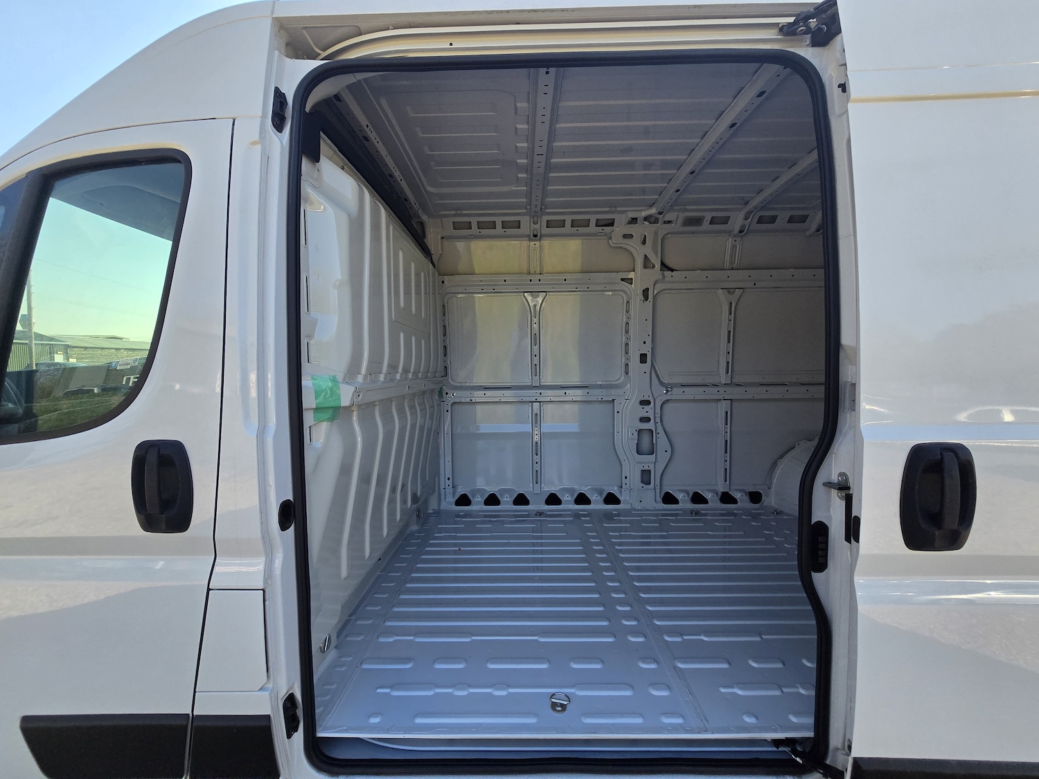 Vehicle 27