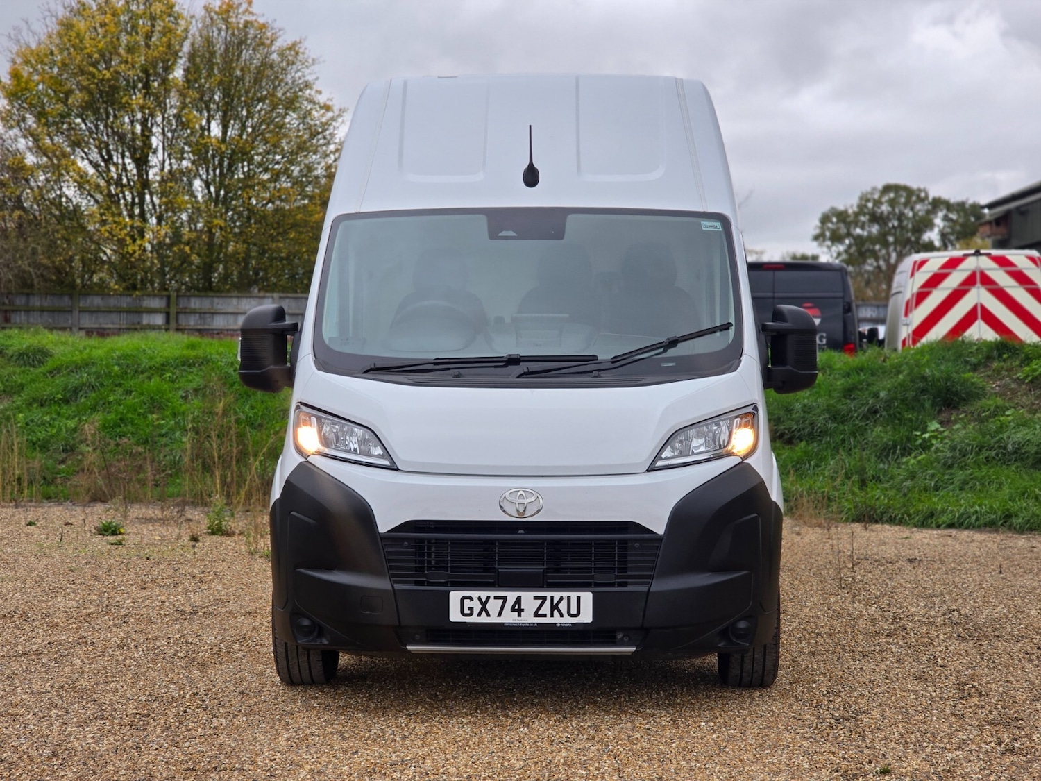 Used Toyota PROACE MAX 2024 for sale - 76477678: Photo 2