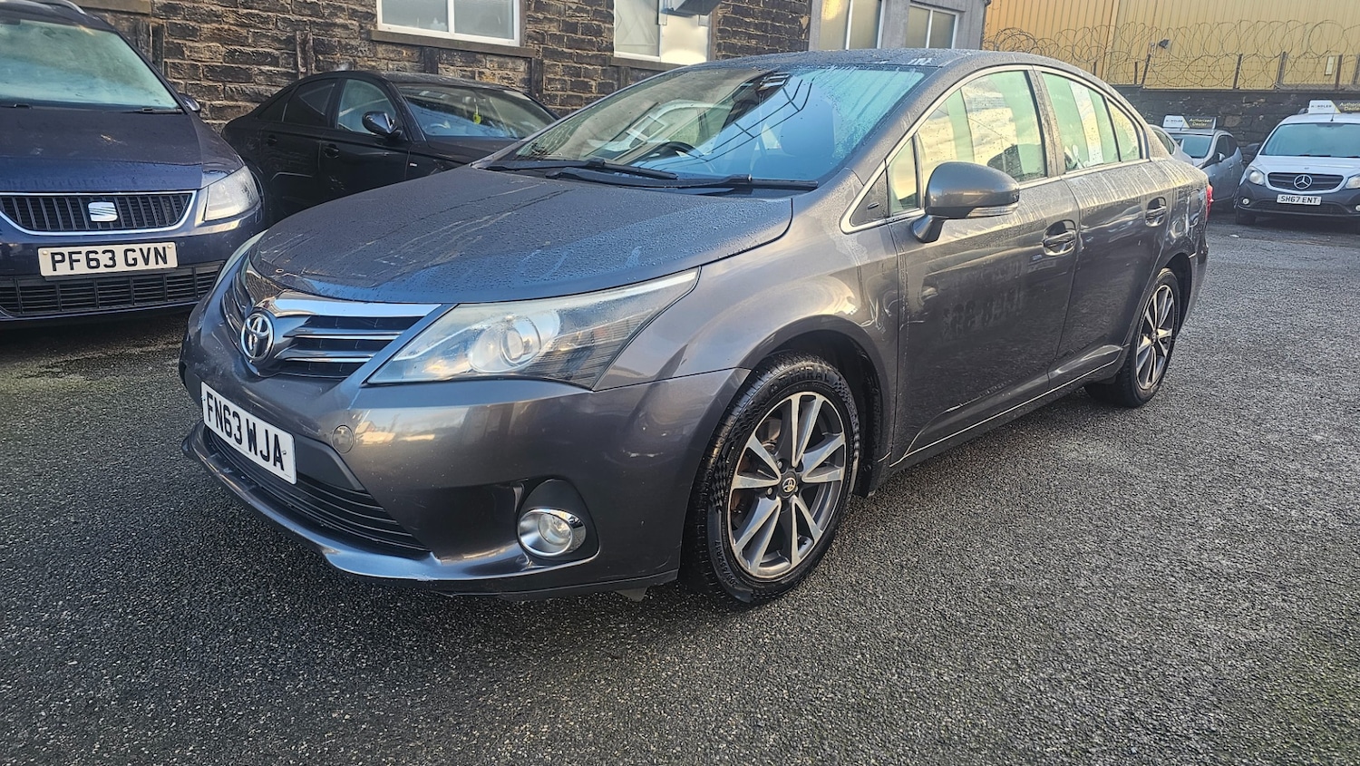 Used Toyota Avensis 2013 for sale - 77101453: Photo 3