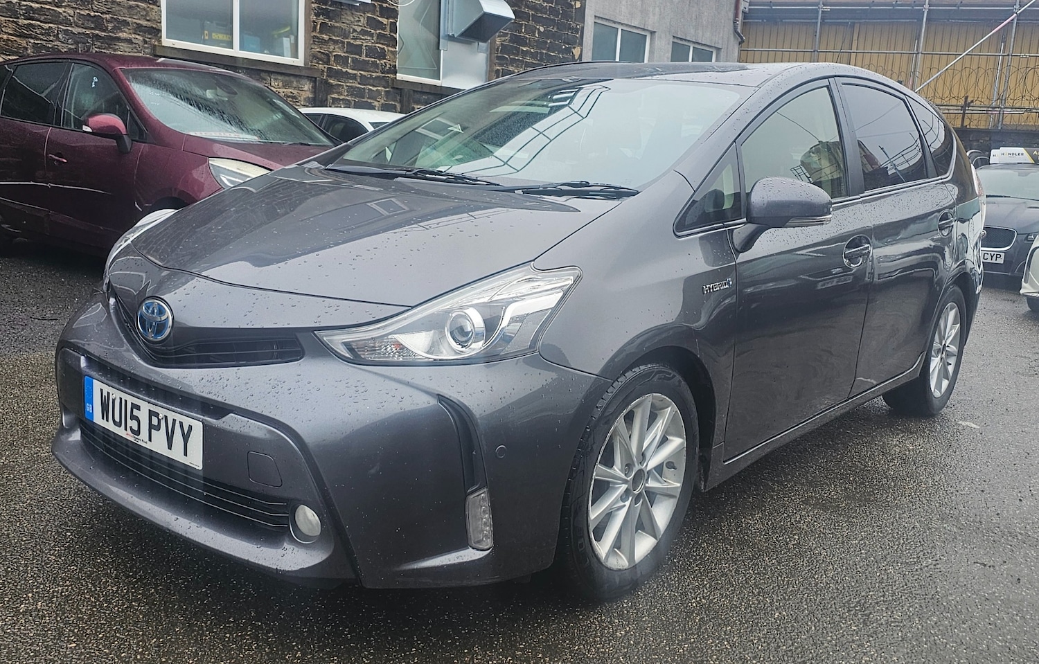 Used Toyota Prius+ 2015 for sale - 77522388: Photo 3