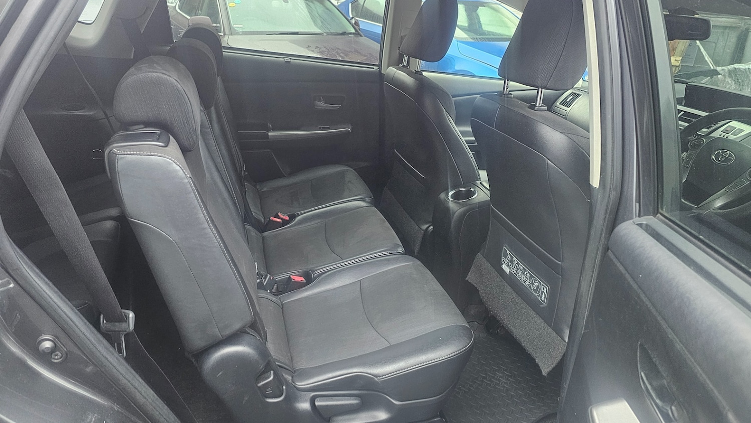 Used Toyota Prius+ 2015 for sale - 77522388: Photo 8