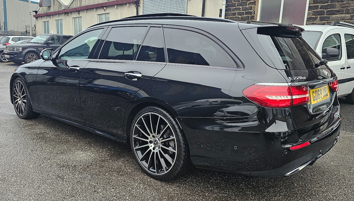 Used Mercedes-Benz E Class 2020 for sale - 77220195: Photo 7