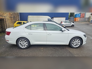 Used Skoda Superb 2019 for sale - 76100185: Photo