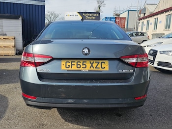 Used Skoda Superb 2015 for sale - 77954088: Photo