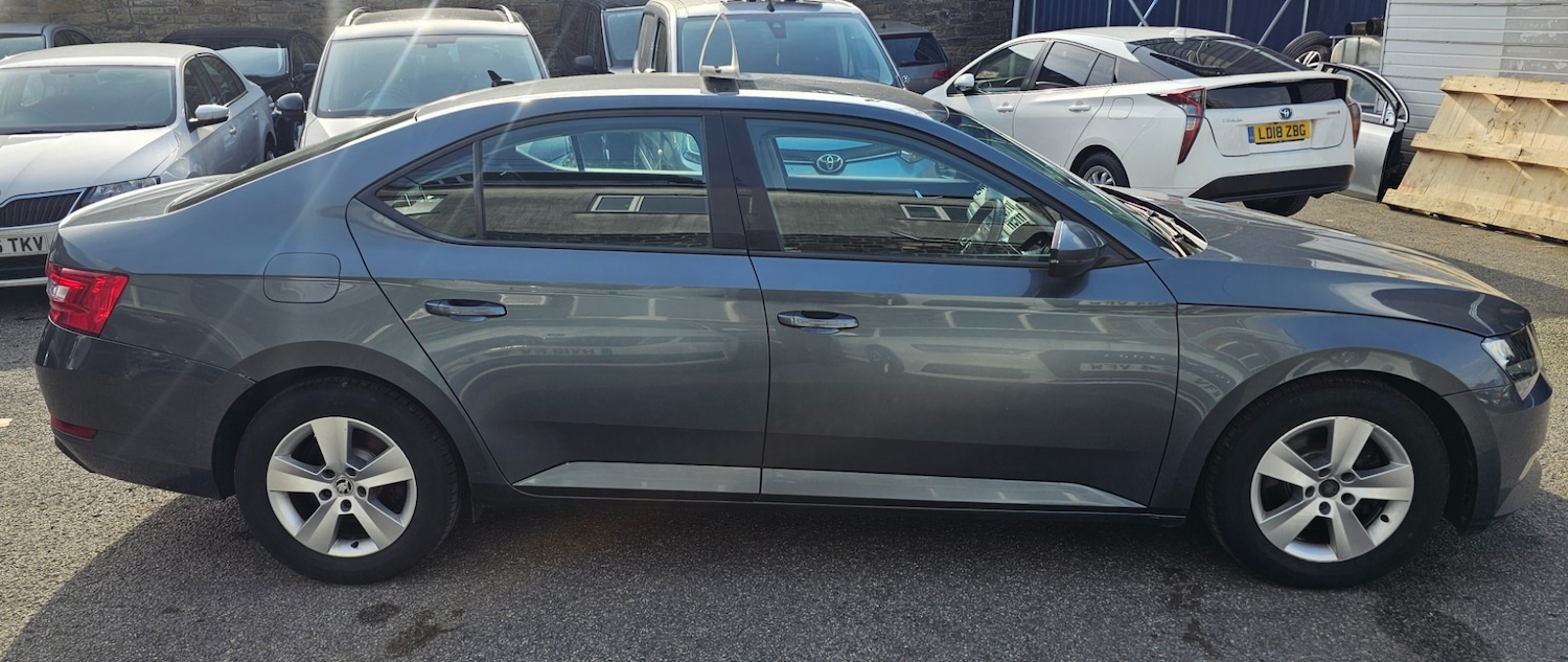 Used Skoda Superb 2015 for sale - 77954088: Photo 7