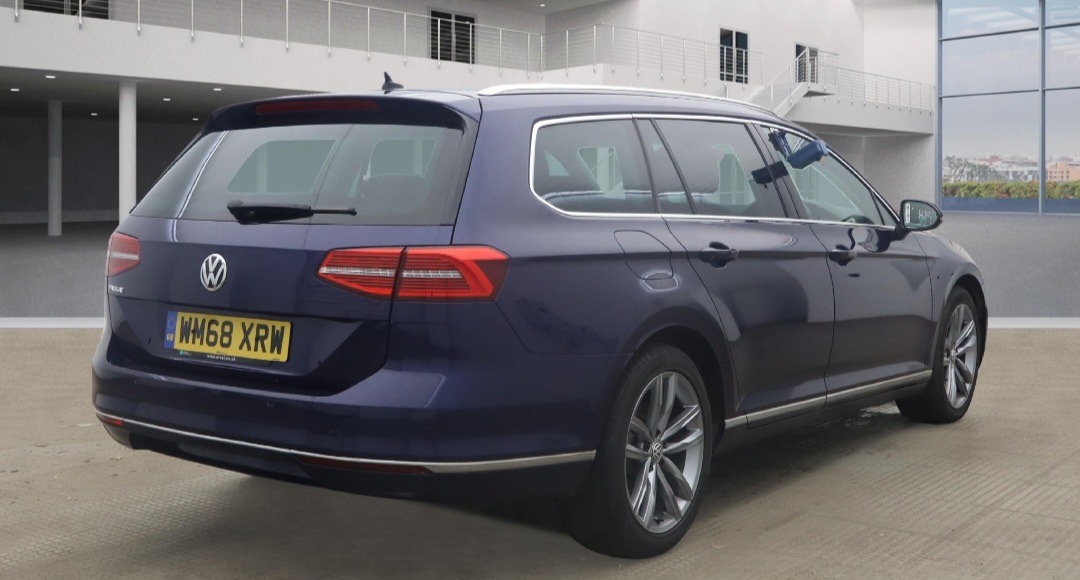 Used Volkswagen Passat 2019 for sale - 76643720: Photo 7