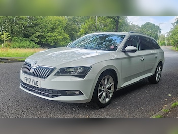 Used Skoda Superb 2017 for sale - 74495978: Photo