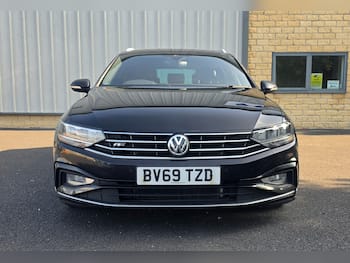 Used Volkswagen Passat 2019 for sale - 79563436: Photo