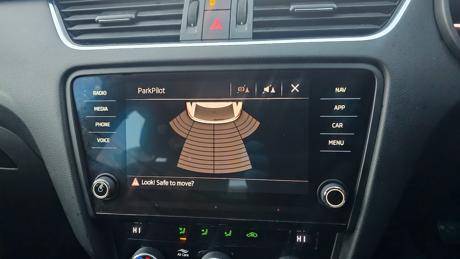 Used Skoda Octavia 2020 for sale - 76387436: Photo 15