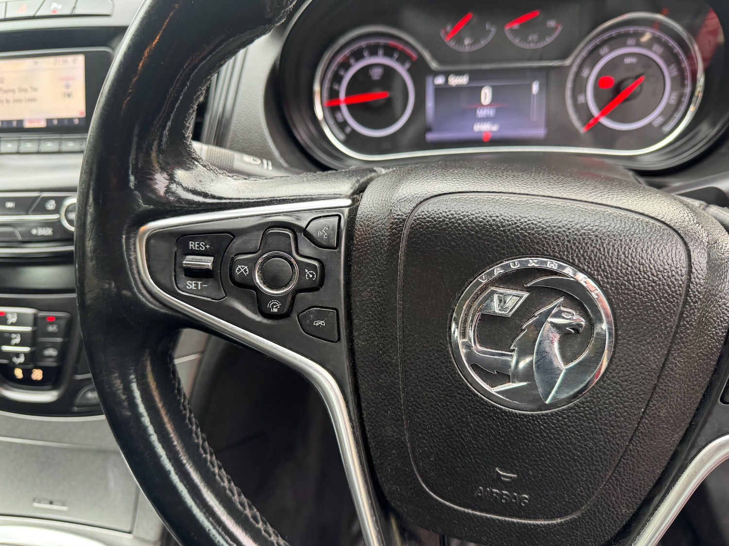 Used Vauxhall Insignia 2015 for sale - 75995609: Photo 17