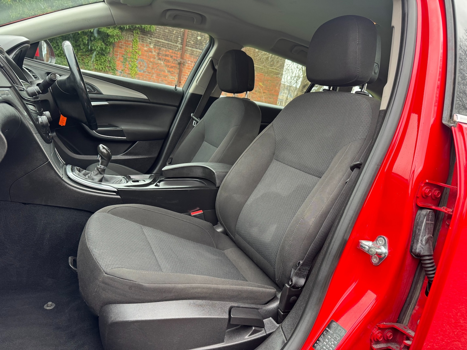 Used Vauxhall Insignia 2015 for sale - 75995609: Photo 9