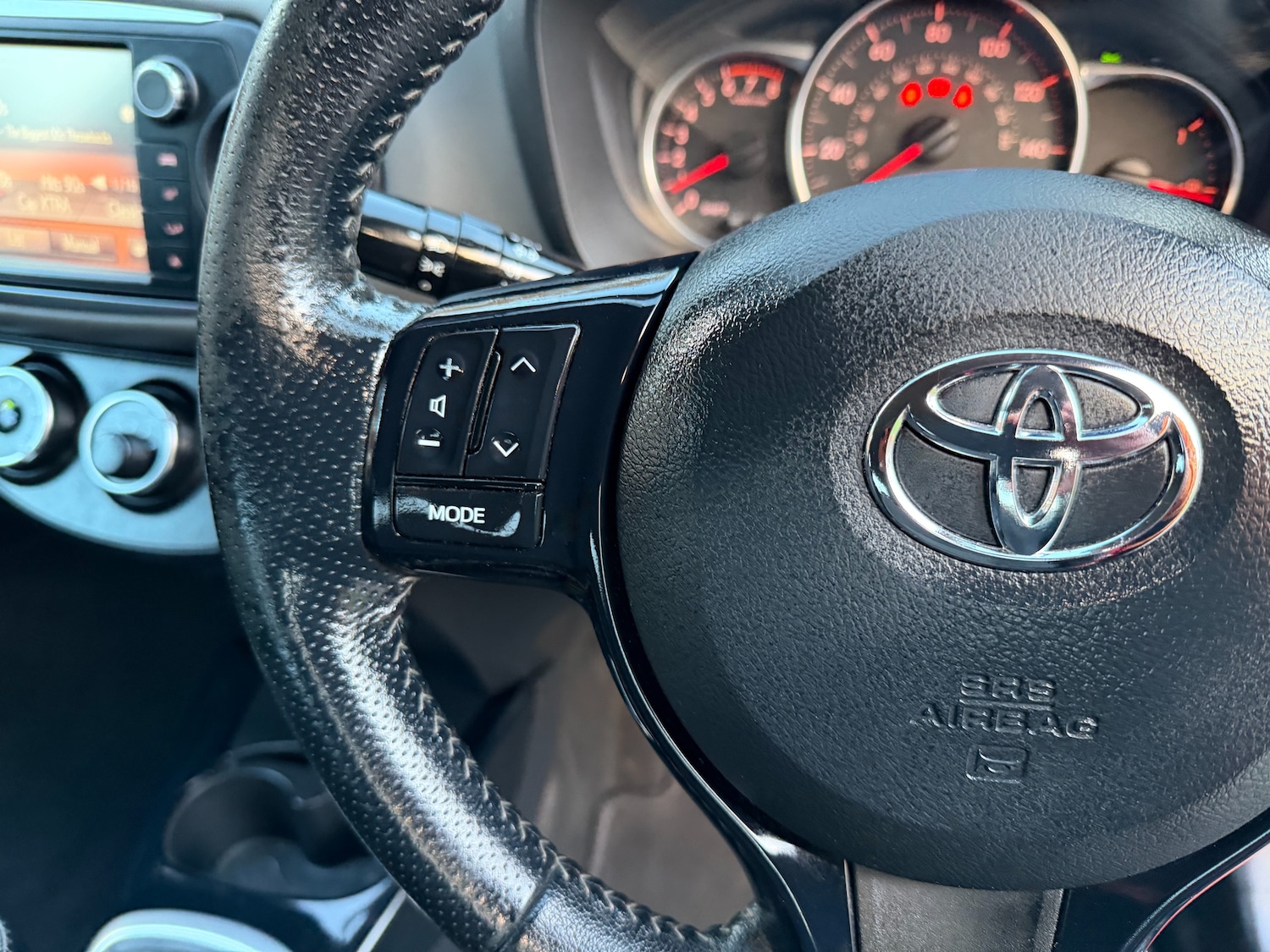 Used Toyota Yaris 2016 for sale - 76783282: Photo 18