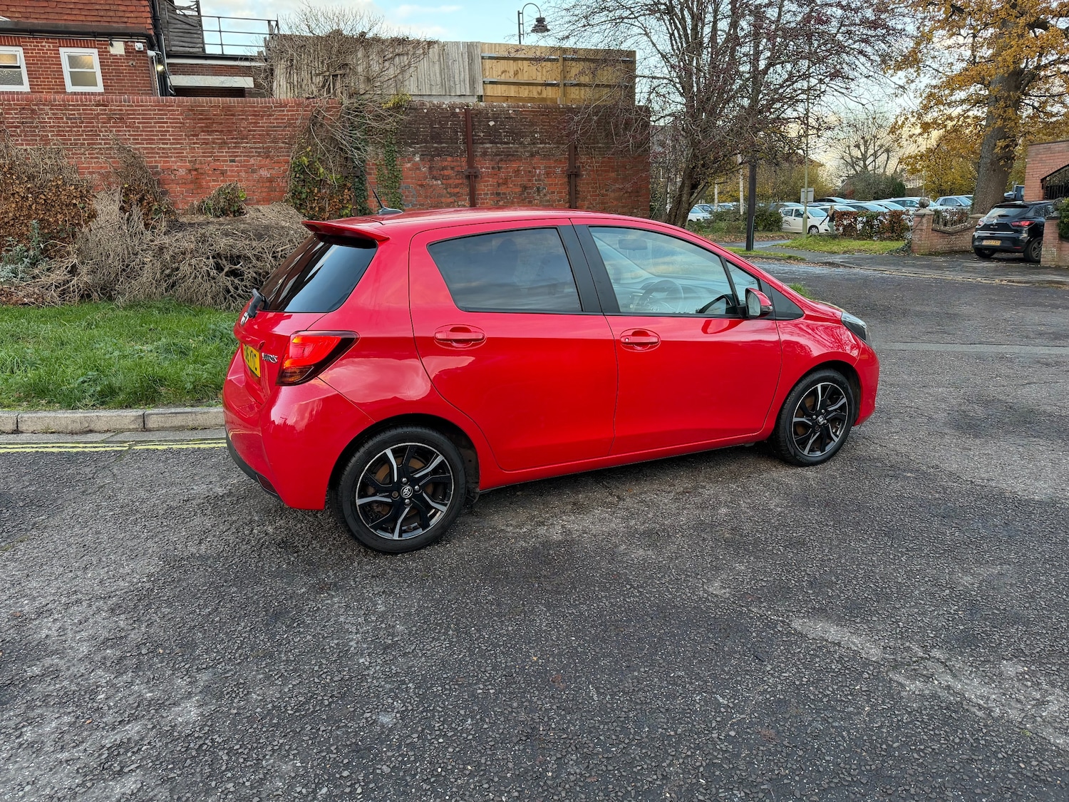 Used Toyota Yaris 2016 for sale - 76783282: Photo 3