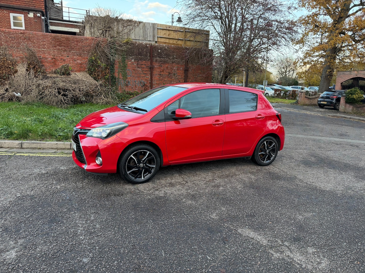Used Toyota Yaris 2016 for sale - 76783282: Photo 4