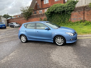 Used Hyundai i30 2011 for sale - 78509440: Photo