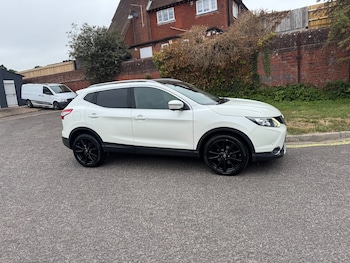 Used Nissan Qashqai 2014 for sale - 75724216: Photo