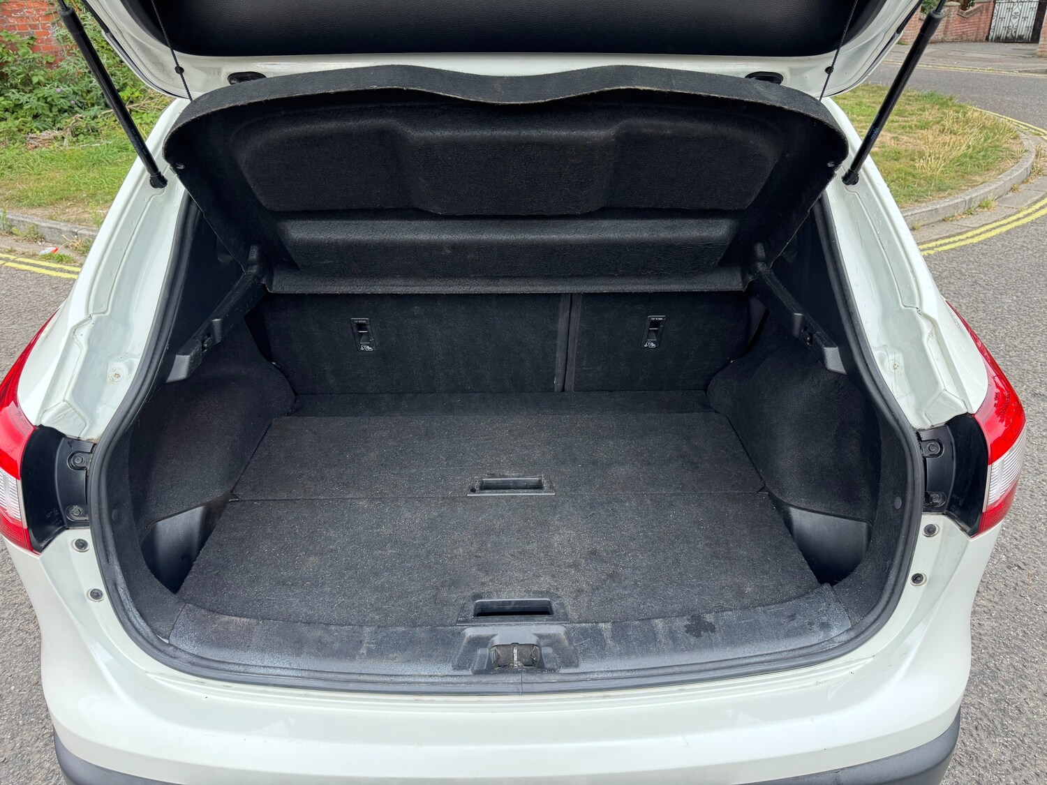 Used Nissan Qashqai 2014 for sale - 75724216: Photo 54