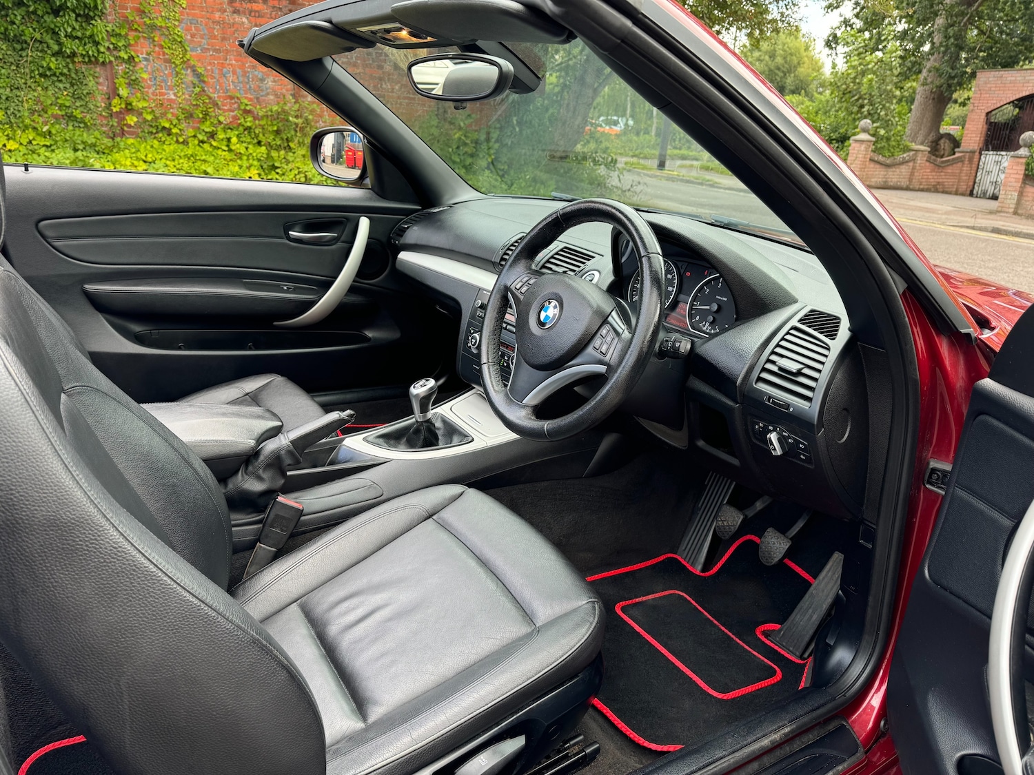 Used BMW 1 Series 2011 for sale - 77319700: Photo 13