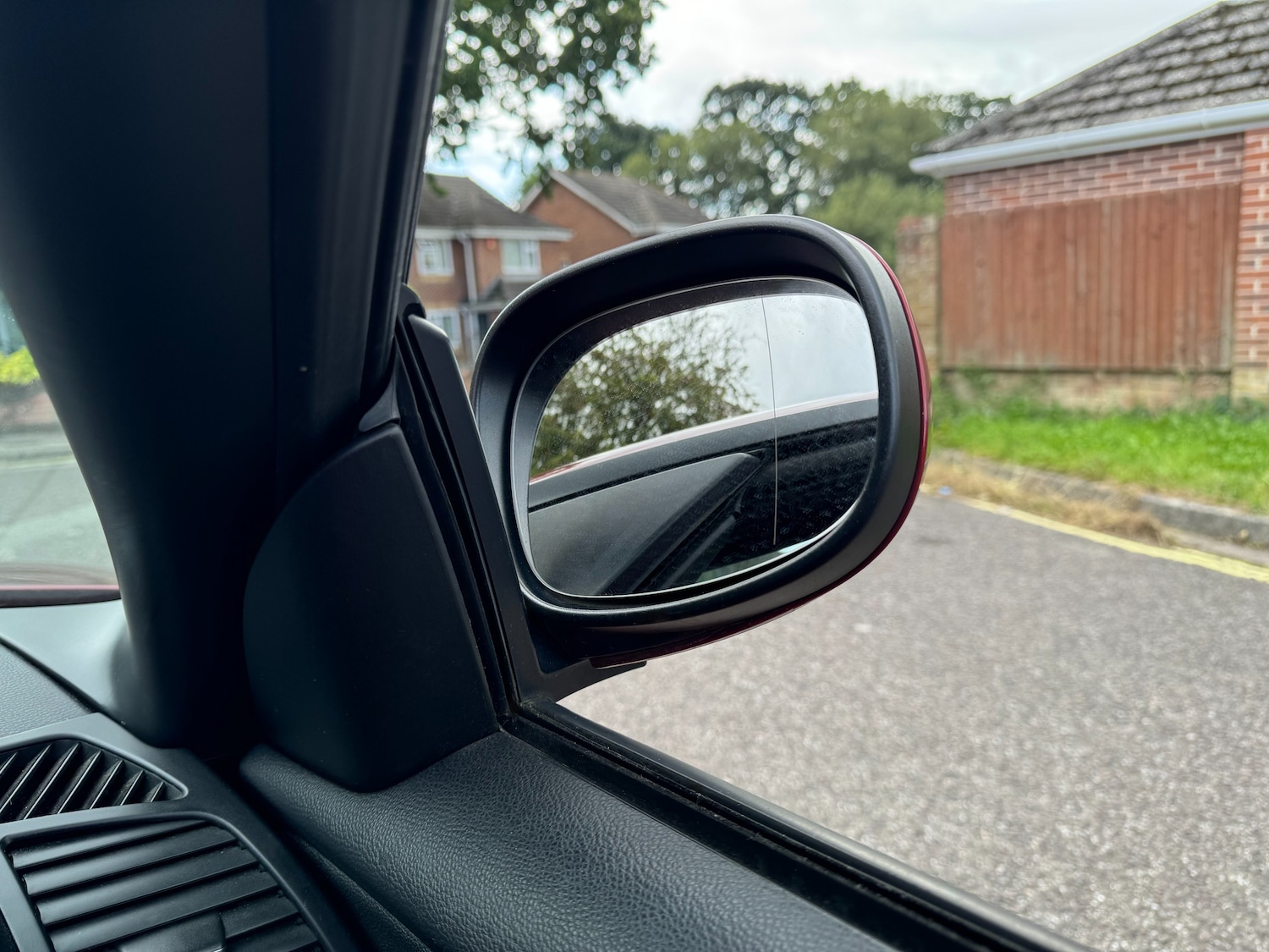 Used BMW 1 Series 2011 for sale - 77319700: Photo 23