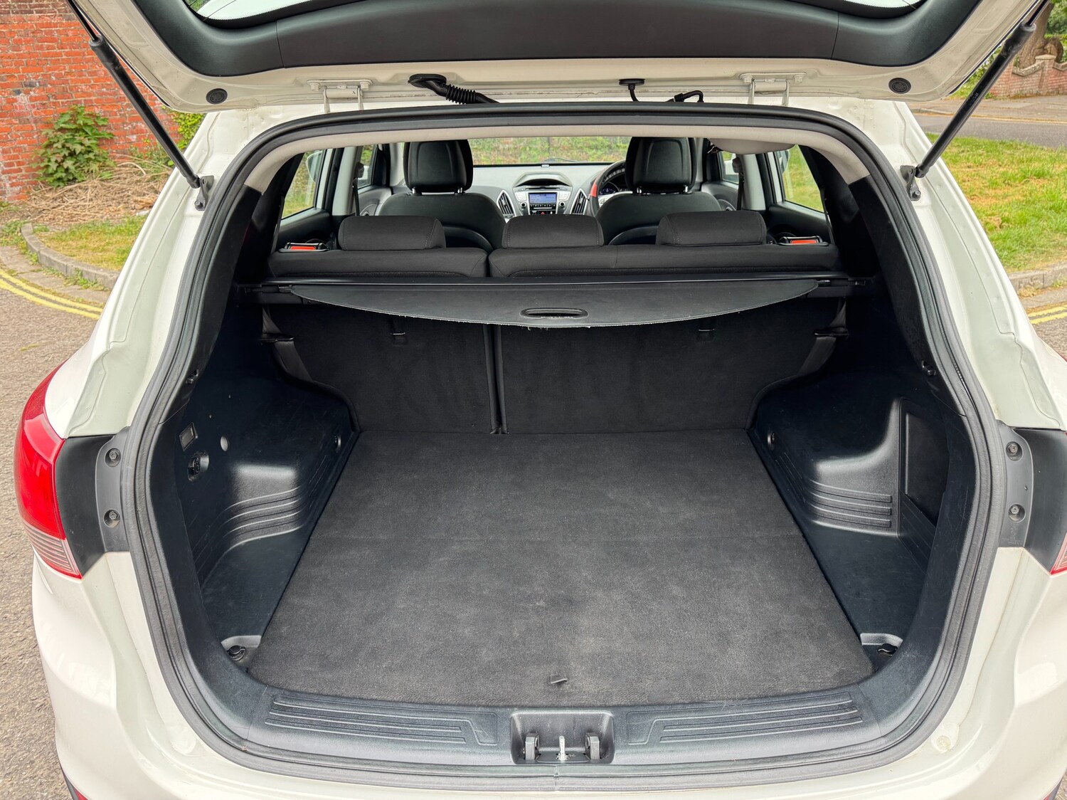 Vehicle 27