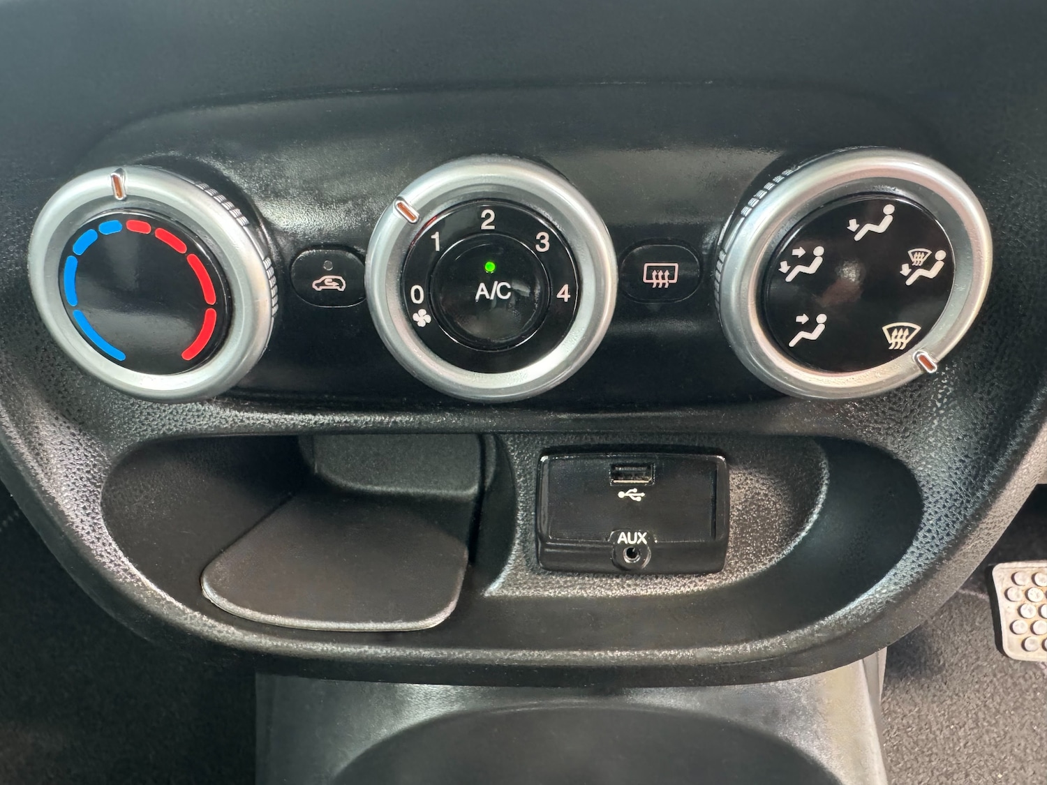 Vehicle 28