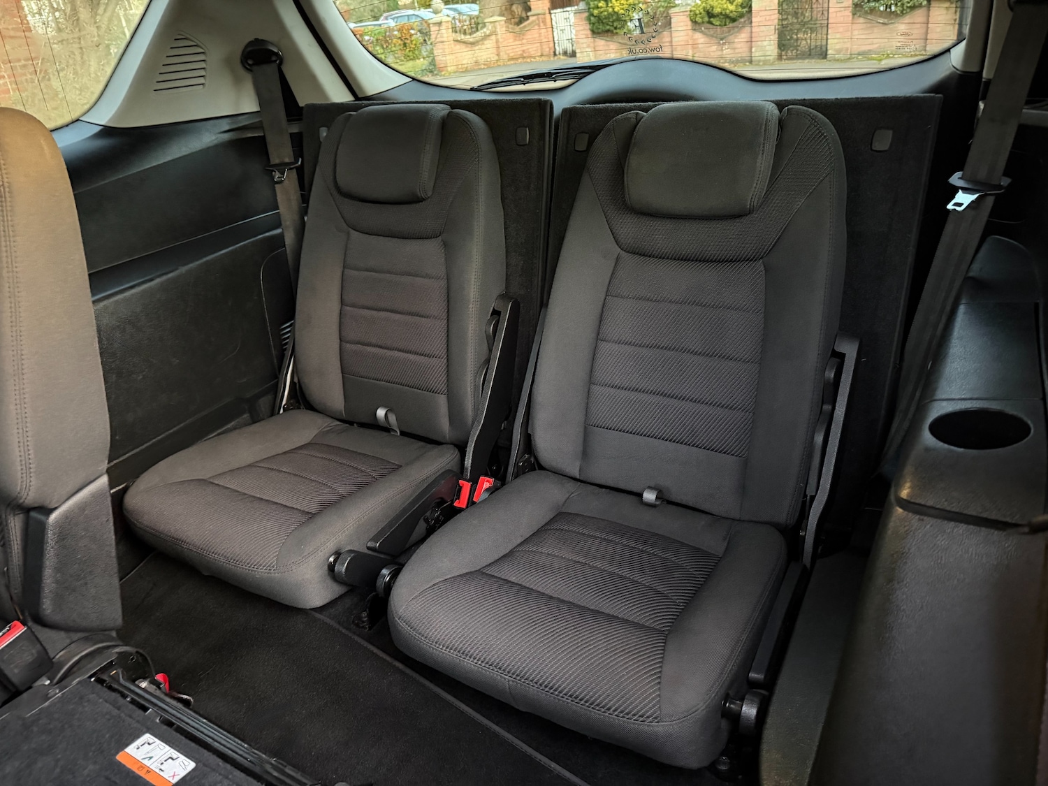 Used Ford S-Max 2013 for sale - 76641658: Photo 11