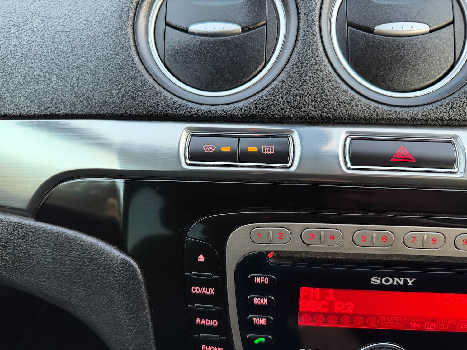 Used Ford S-Max 2013 for sale - 76641658: Photo 27