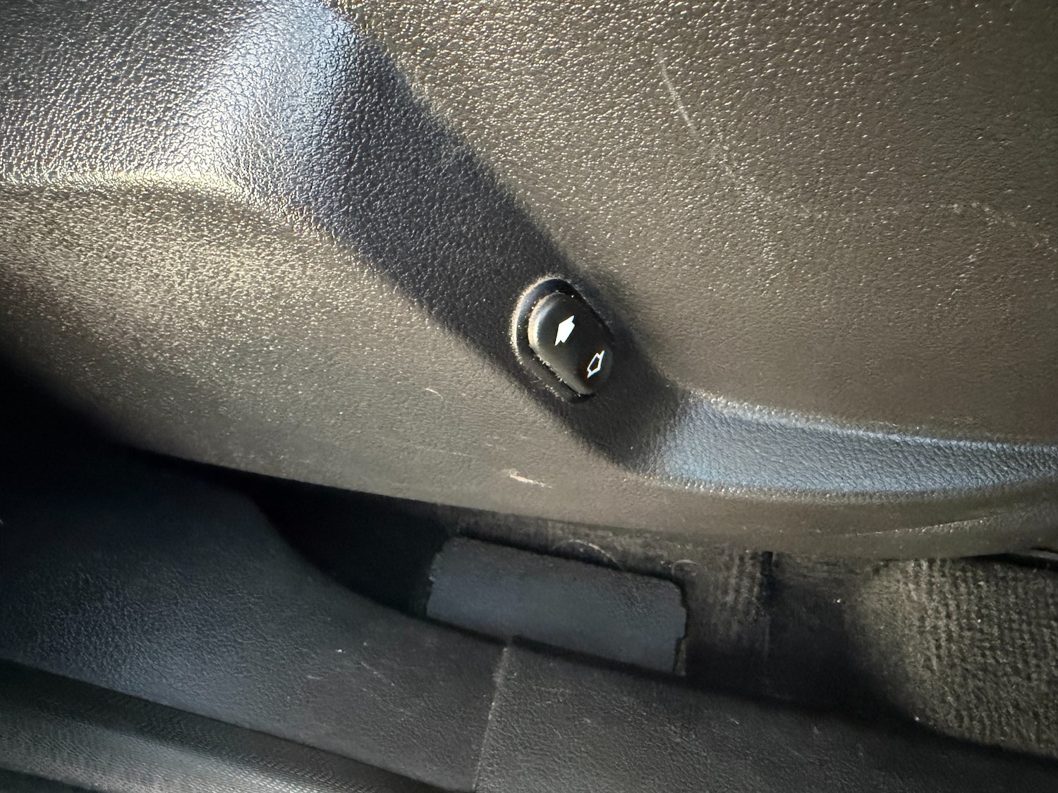 Used Ford S-Max 2013 for sale - 76641658: Photo 31