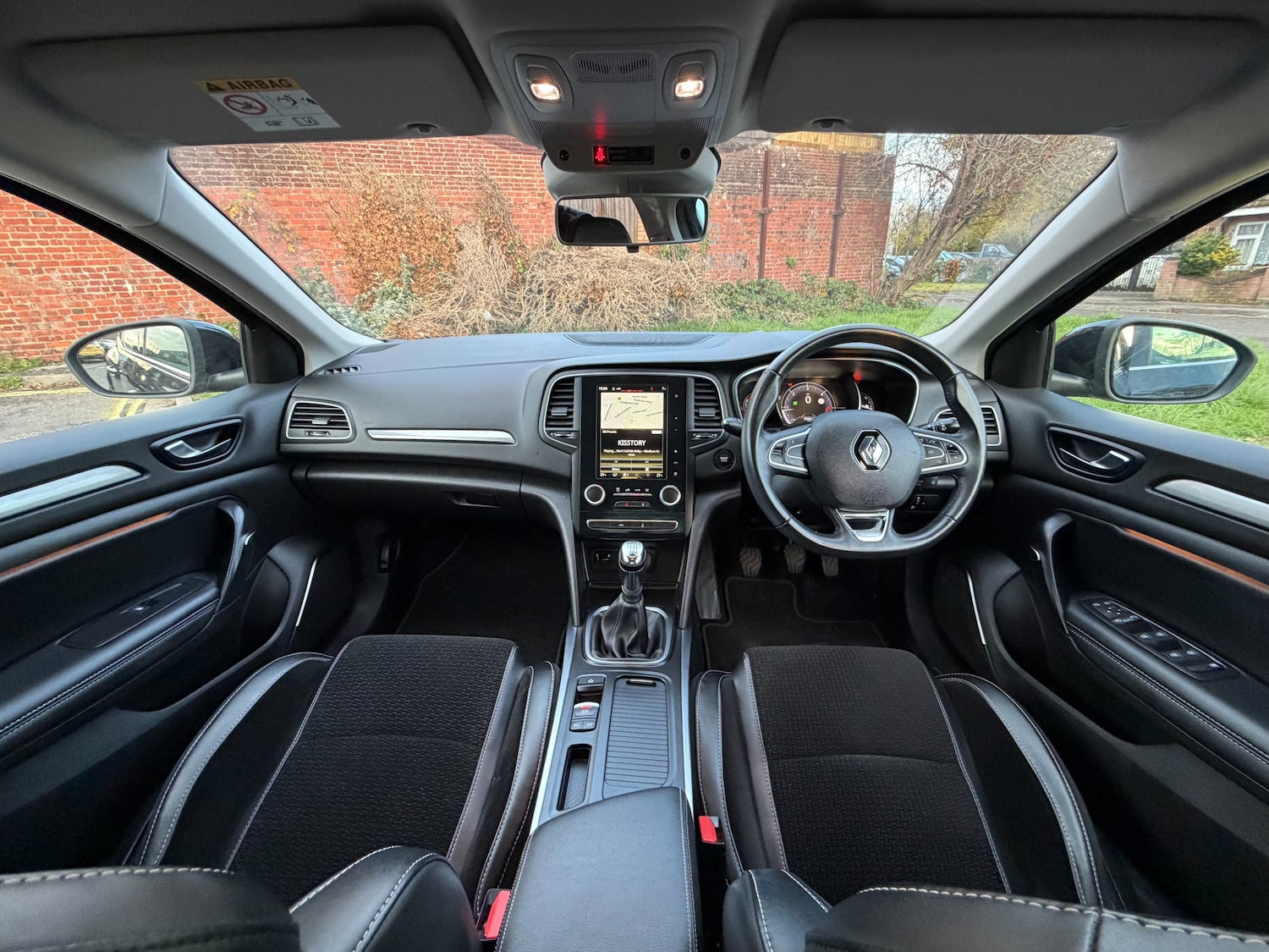 Used Renault Megane 2017 for sale - 76777411: Photo 11