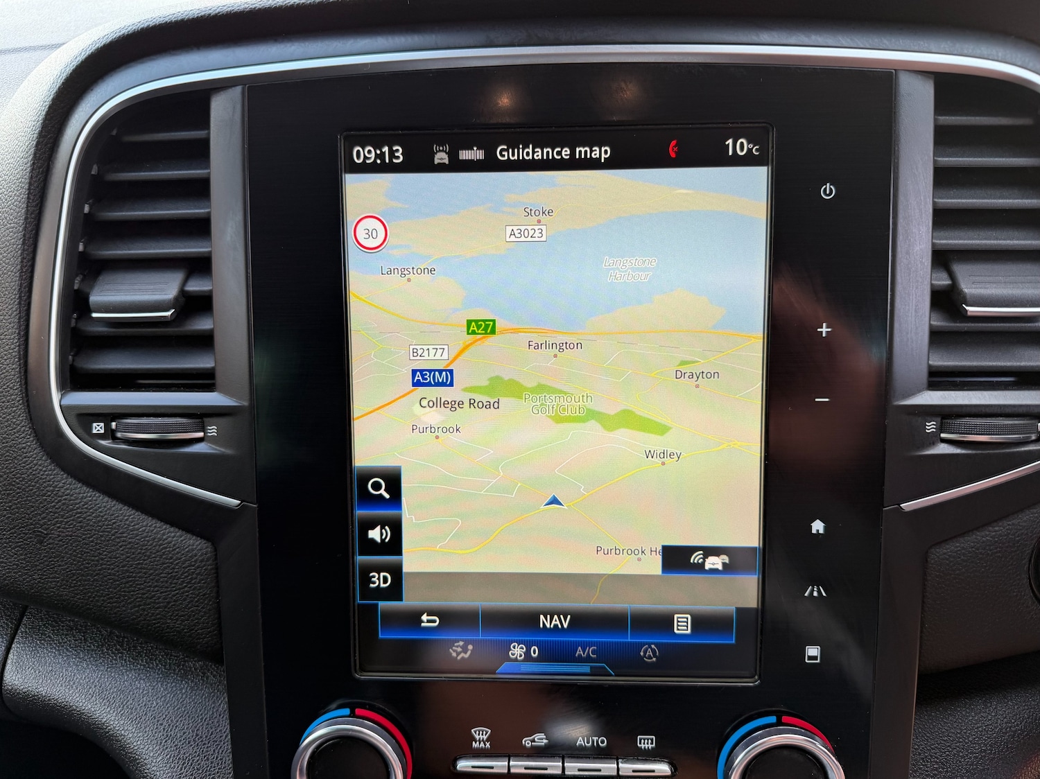 Used Renault Megane 2017 for sale - 76777411: Photo 16