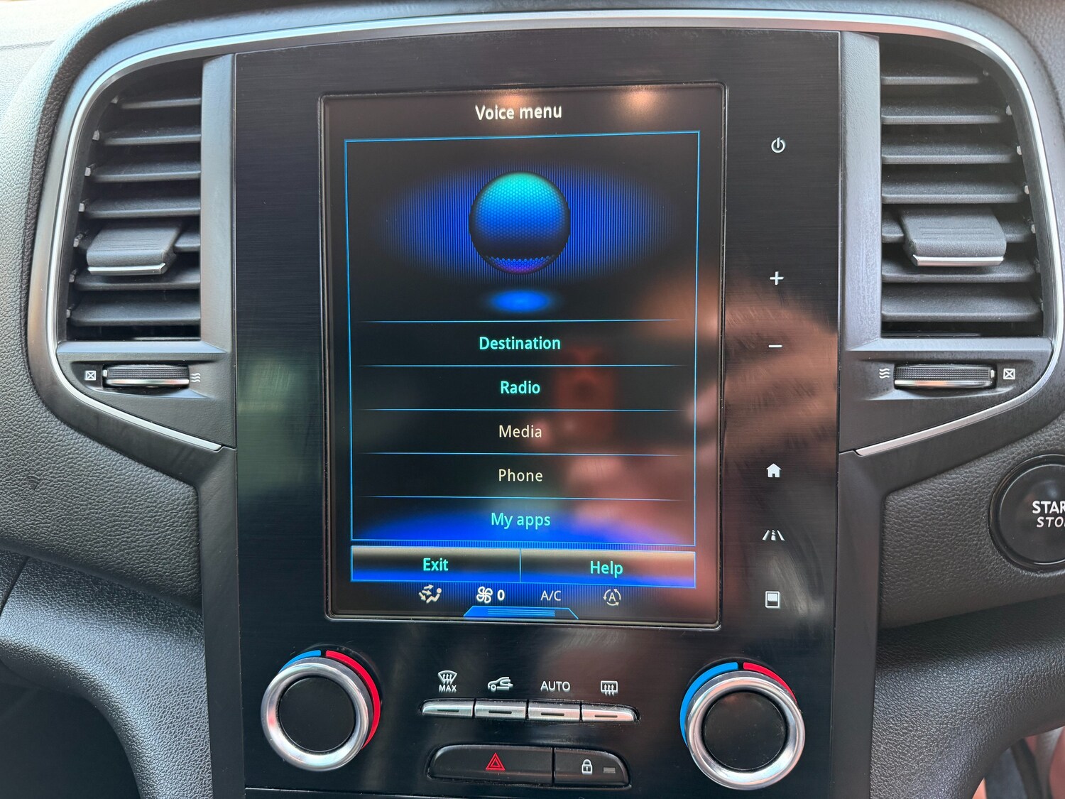 Used Renault Megane 2017 for sale - 76777411: Photo 24