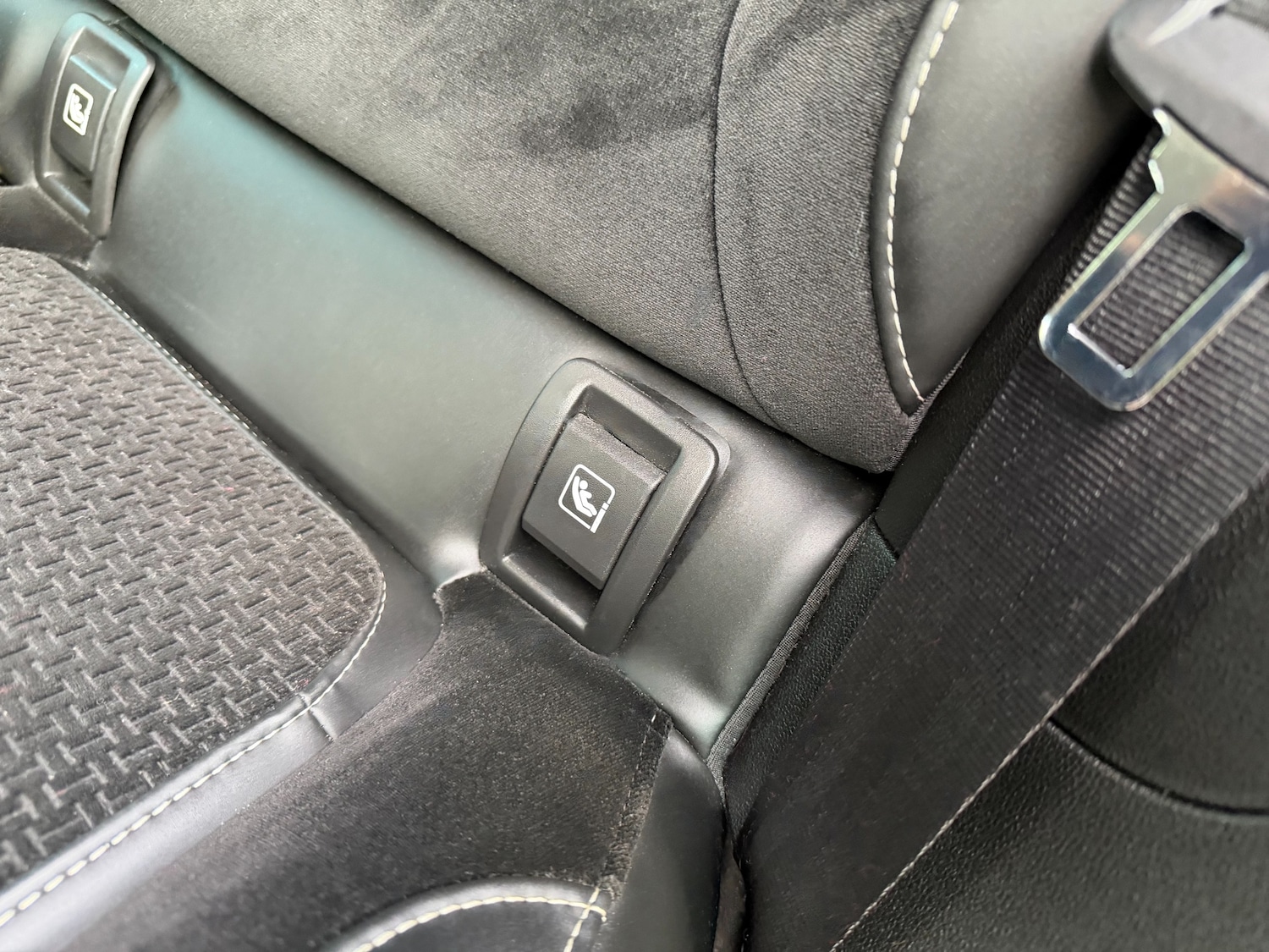 Used Renault Megane 2017 for sale - 76777411: Photo 43