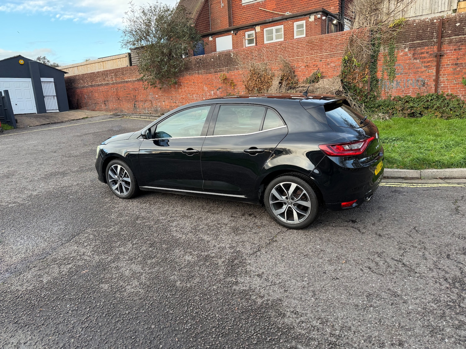 Used Renault Megane 2017 for sale - 76777411: Photo 5