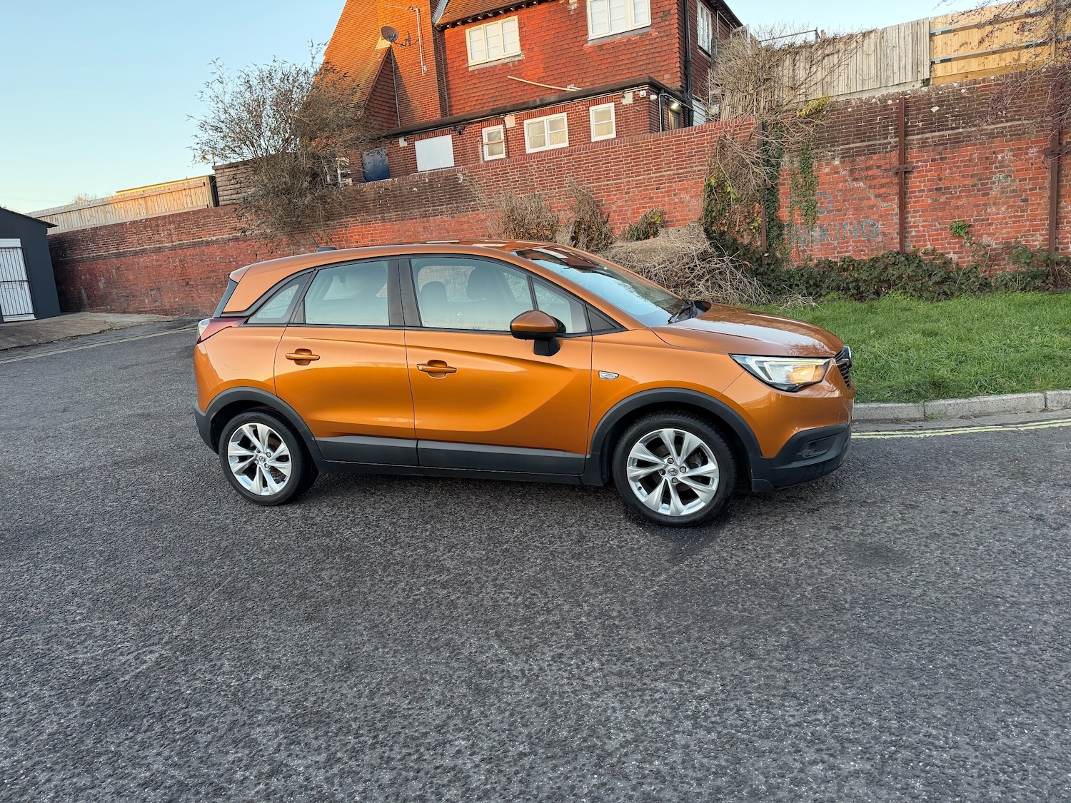 Used Vauxhall Crossland X 2018 for sale - 77088738: Photo 2