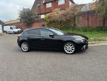 Used Mazda Mazda3 2015 for sale - 75582330: Photo