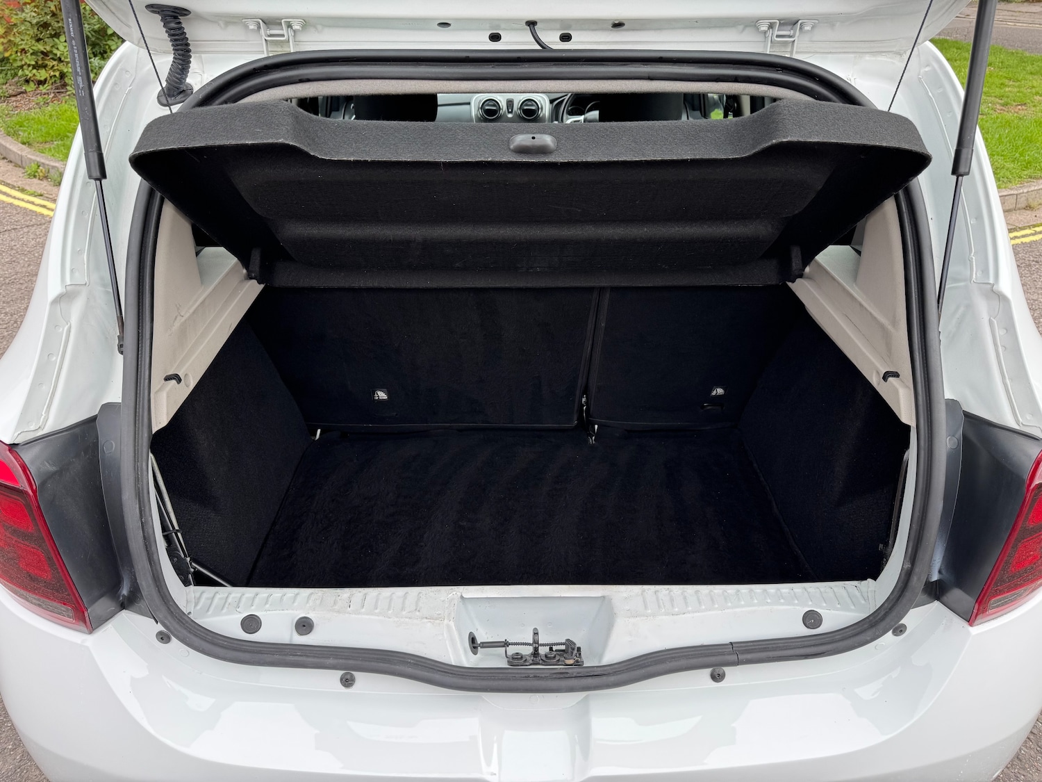 Vehicle 27