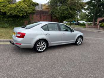 Used Skoda Octavia 2013 for sale - 74938940: Photo