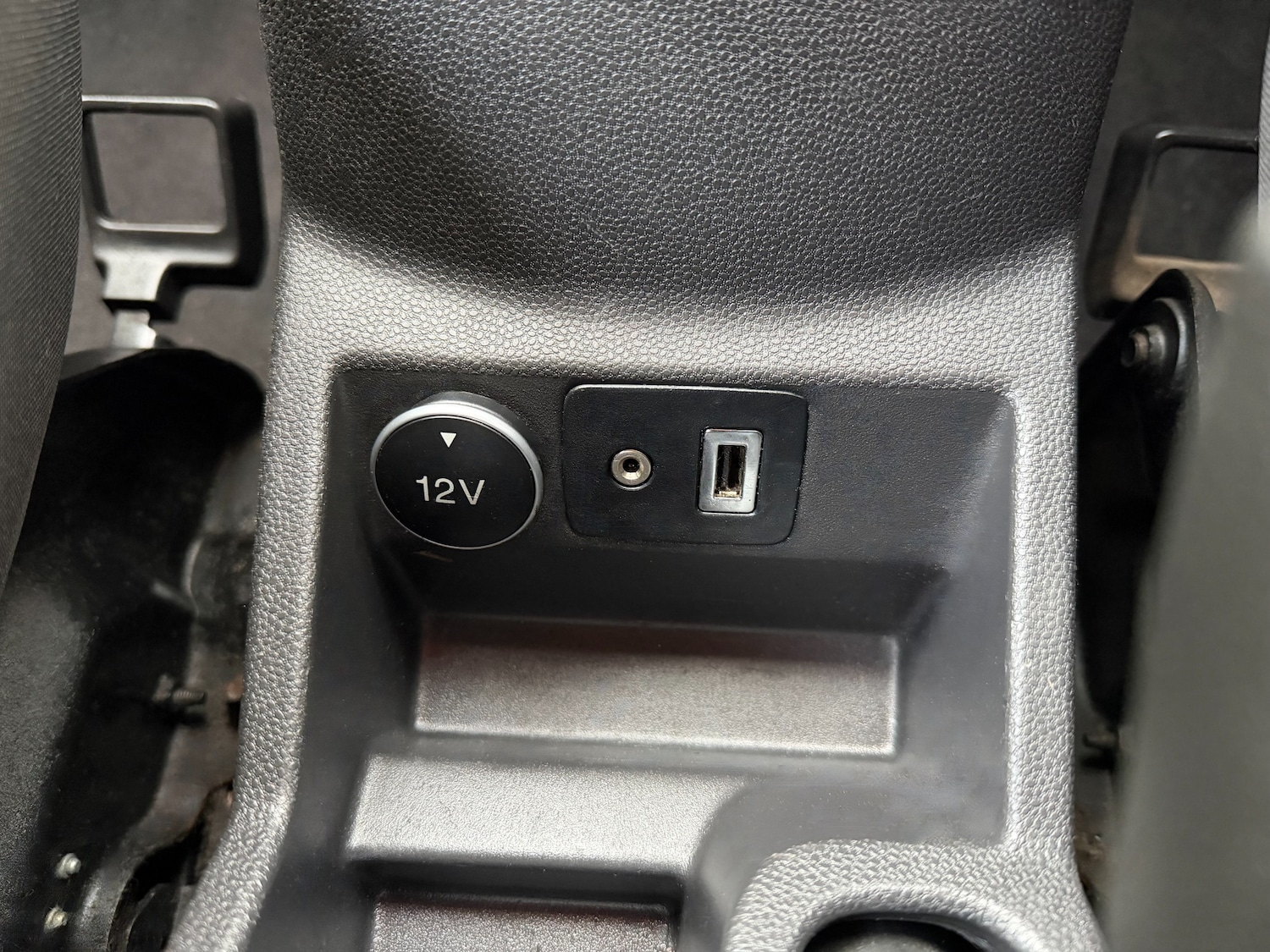 Used Ford Ecosport 2017 for sale - 76863042: Photo 15