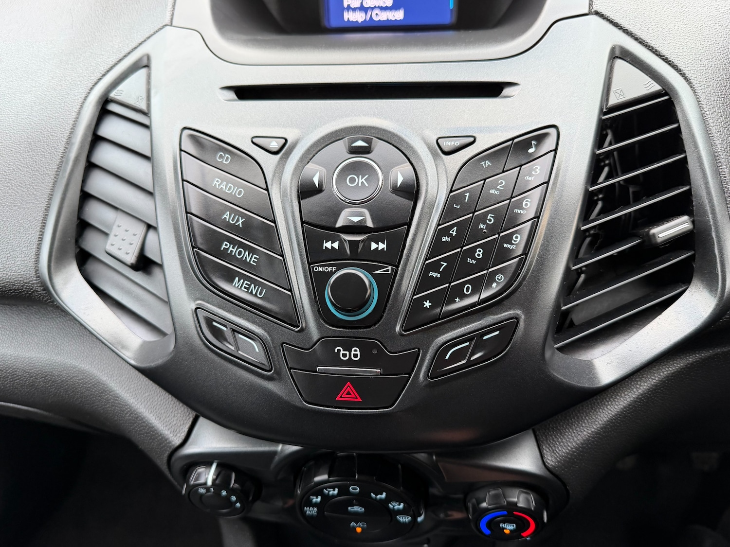 Used Ford Ecosport 2017 for sale - 76863042: Photo 16