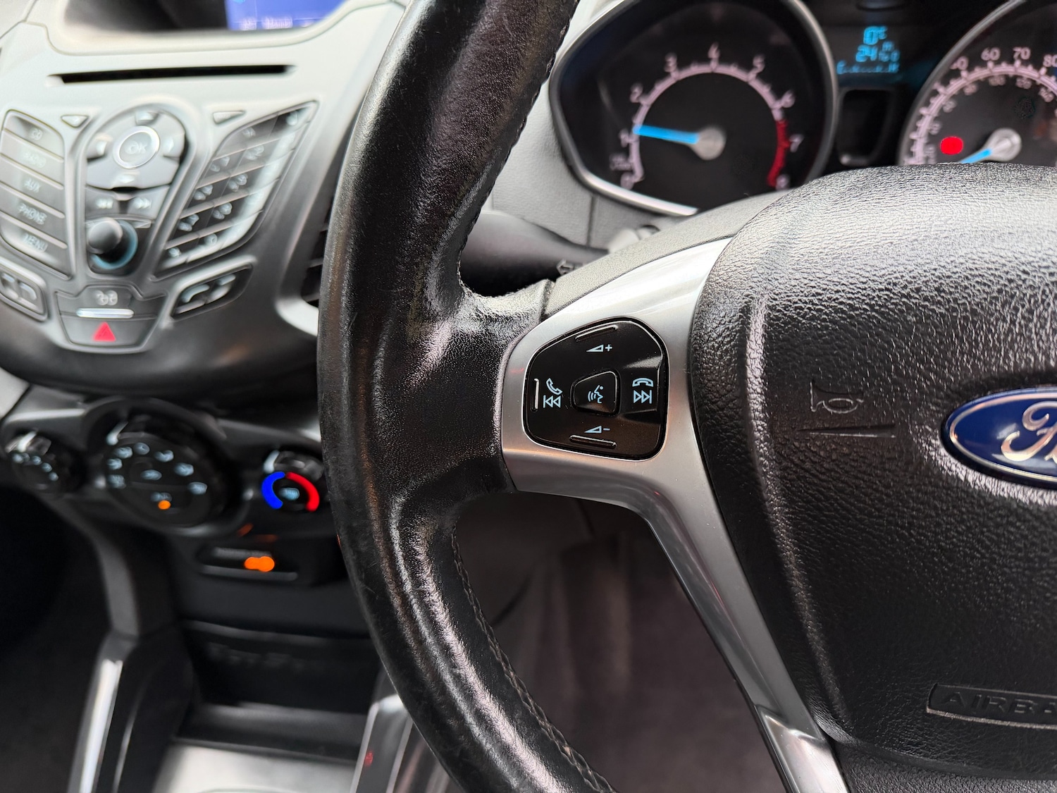 Used Ford Ecosport 2017 for sale - 76863042: Photo 20