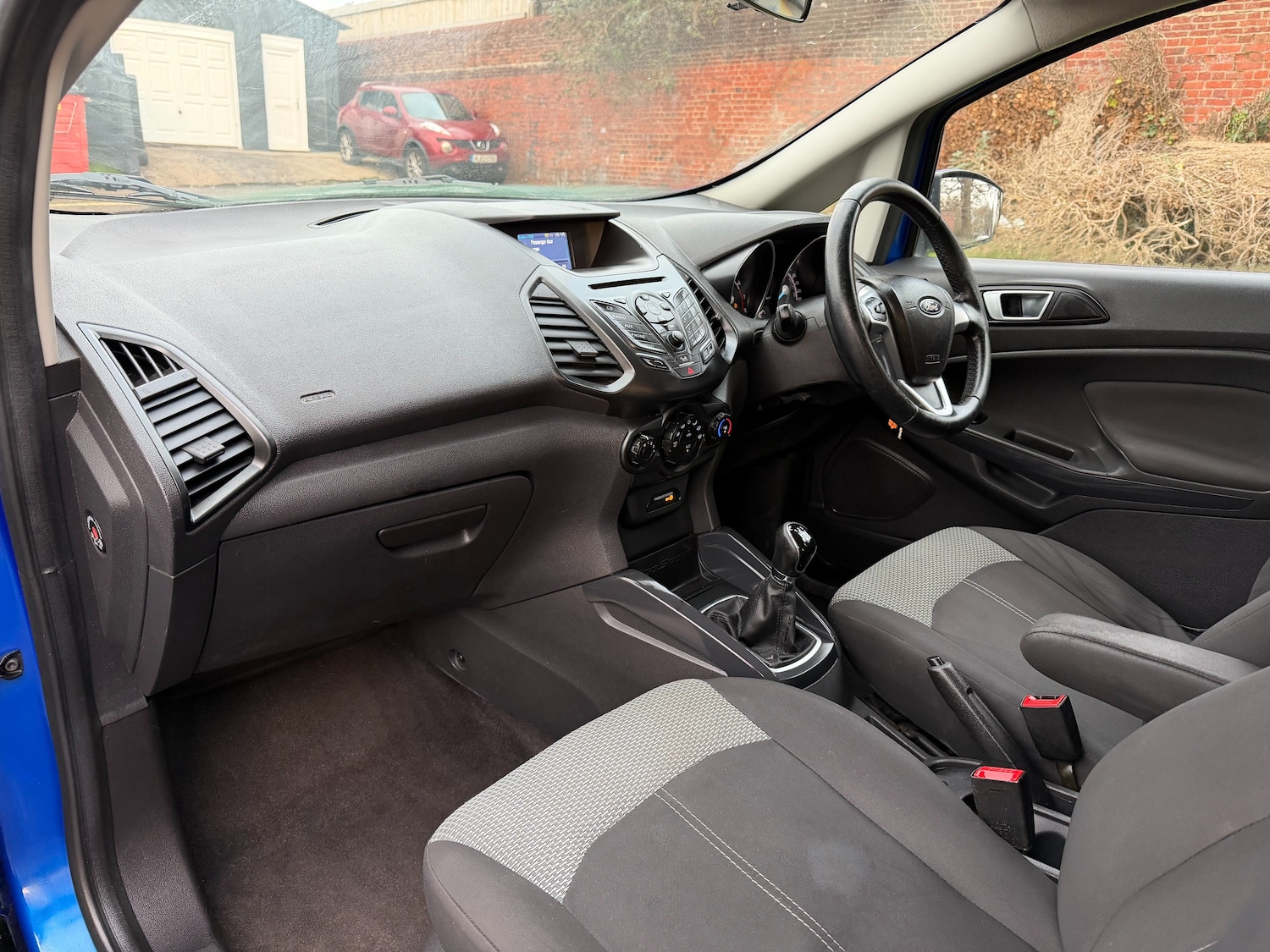 Used Ford Ecosport 2017 for sale - 76863042: Photo 9