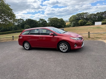 Used Toyota Auris 2014 for sale - 79346662: Photo