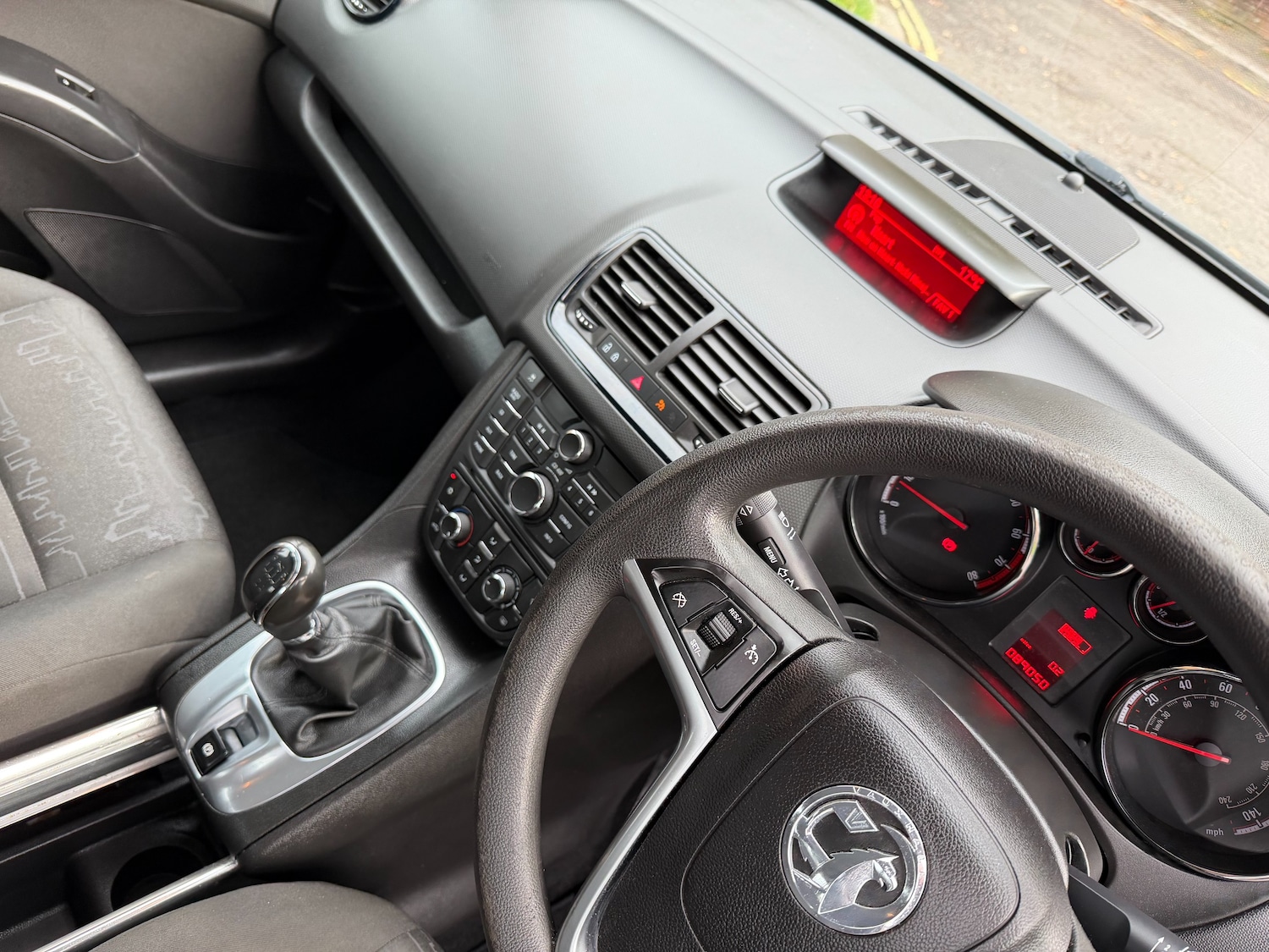 Used Vauxhall Meriva 2012 for sale - 76777408: Photo 14