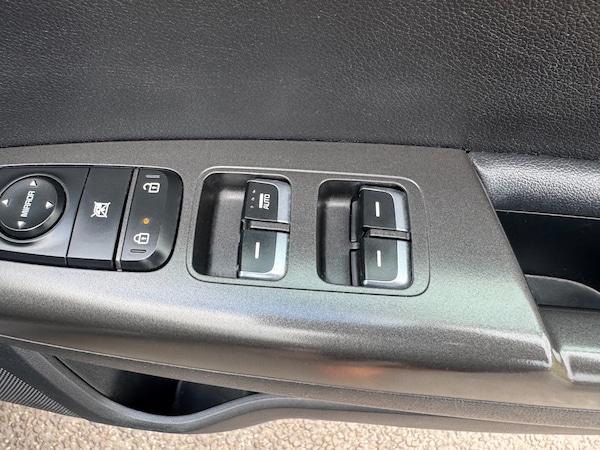 Used Kia Sportage 2017 for sale - 74685574: Photo 30