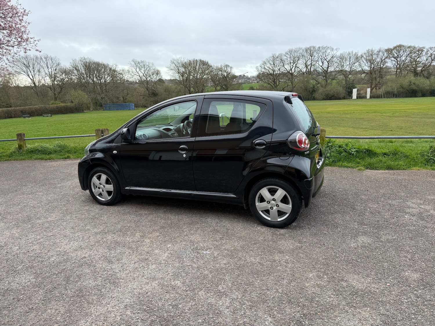 Used Toyota AYGO 2012 for sale - 78056023: Photo 5