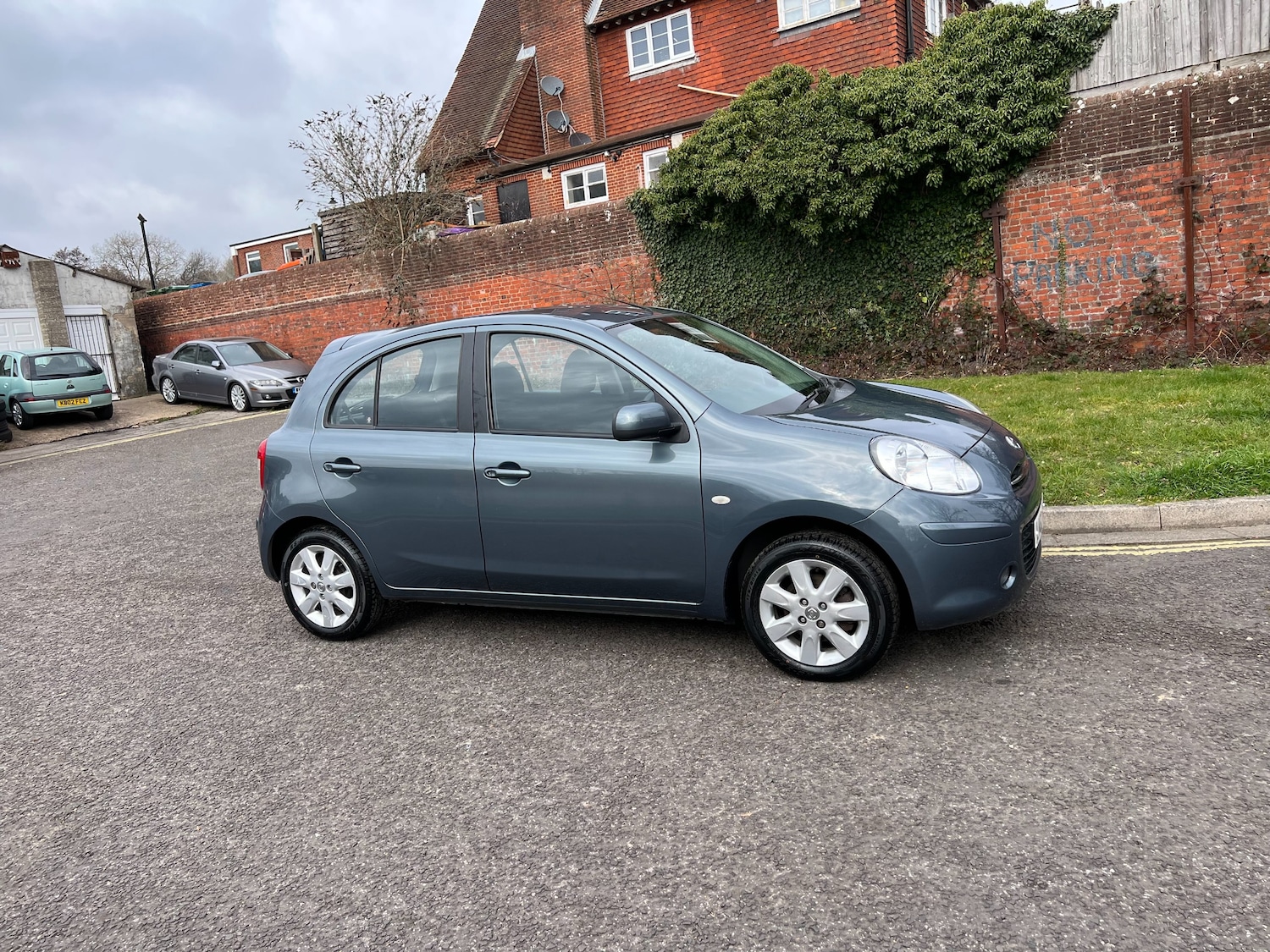 Used Nissan Micra 2012 for sale - 76518070: Photo 2